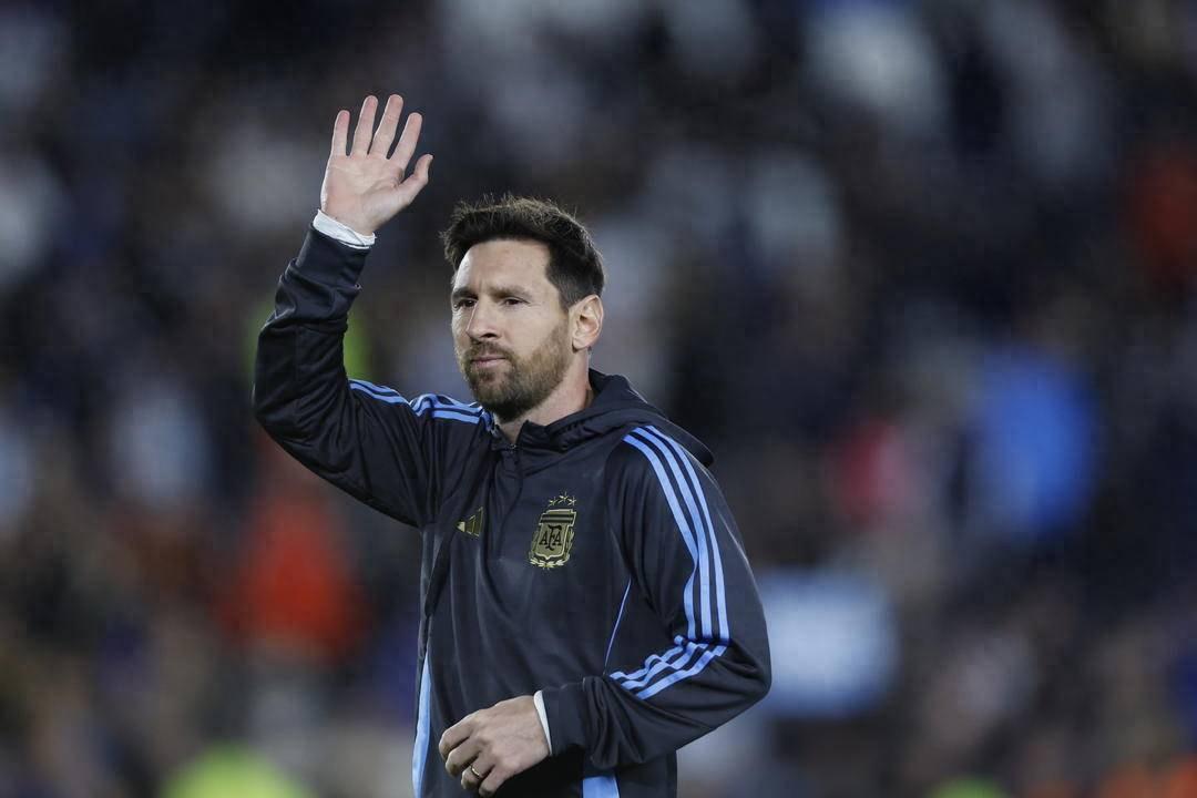谢幕！梅西完成代表阿根廷队主场的最后一舞